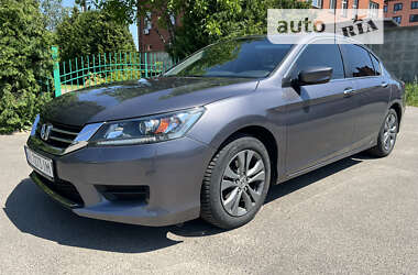 Седан Honda Accord 2014 в Києві