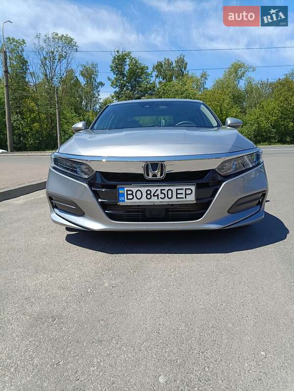 Седан Honda Accord 2019 в Тернополі
