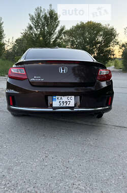 Купе Honda Accord 2013 в Києві