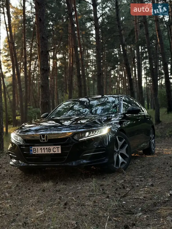 Honda Accord 2019 VIN 1HGCV3F13KA013128 фото оголошення 24 з 90