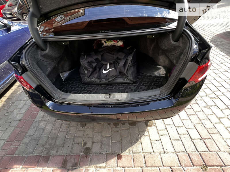 Седан Honda Accord 2008 в Івано-Франківську