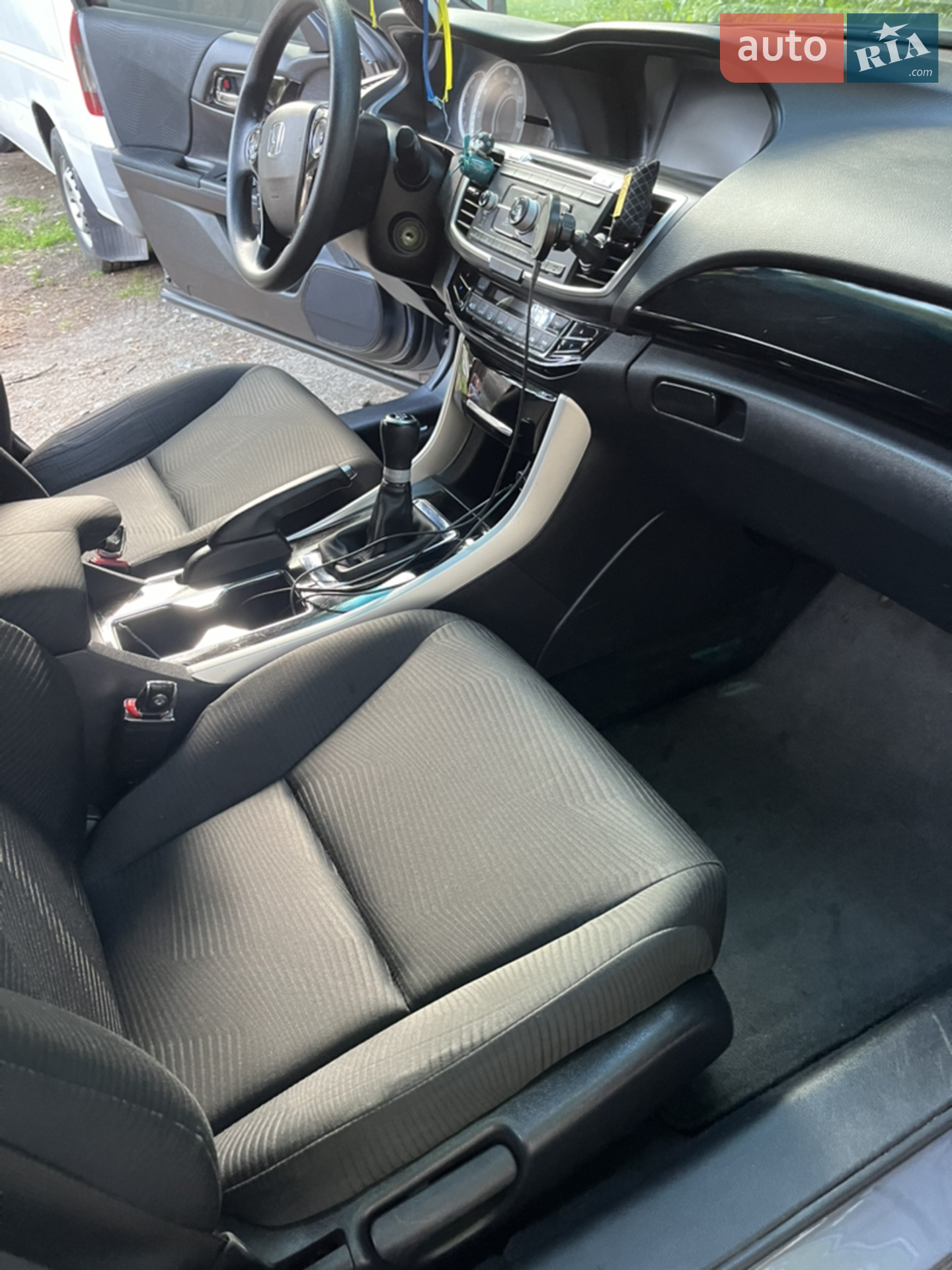 2016 Honda Accord - мініатюра 15