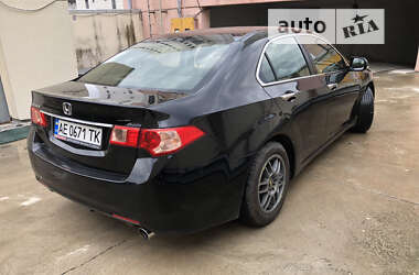 Седан Honda Accord 2012 в Днепре