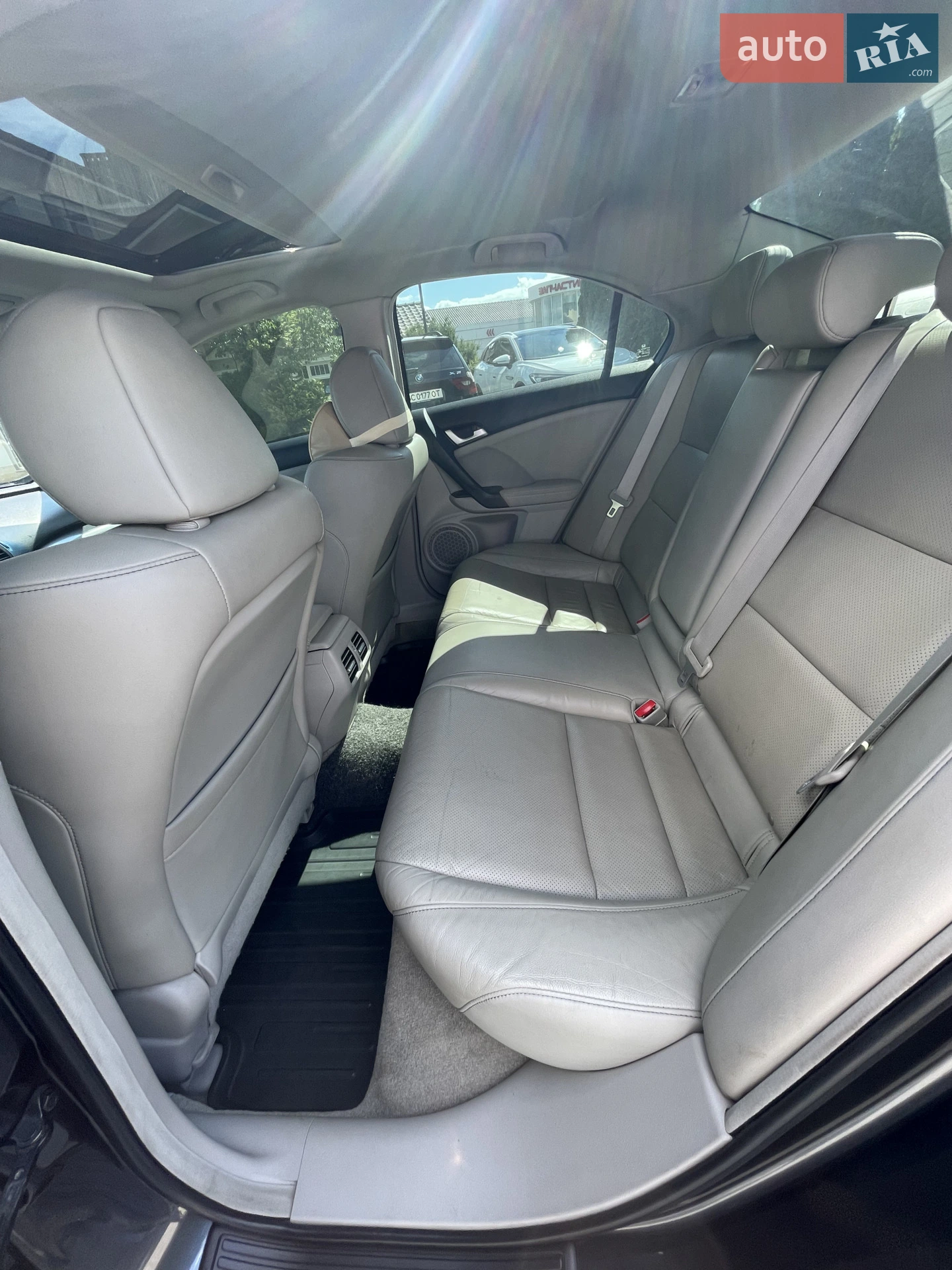 2012 Honda Accord - мініатюра 13