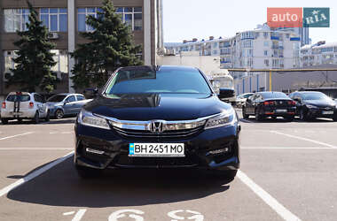Седан Honda Accord 2017 в 