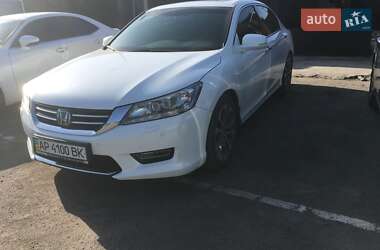 Седан Honda Accord 2013 в 
