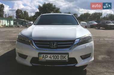 Седан Honda Accord 2013 в 
