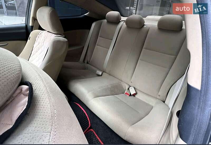 Купе Honda Accord 2012 в Золотоноше