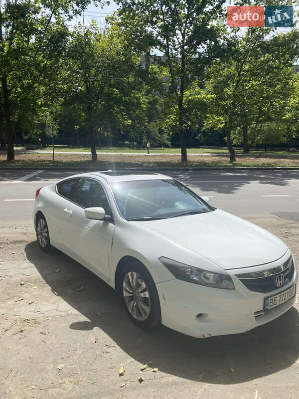 Купе Honda Accord 2011 в Николаеве