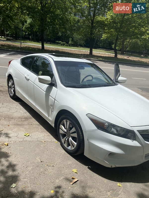 Купе Honda Accord 2011 в Николаеве