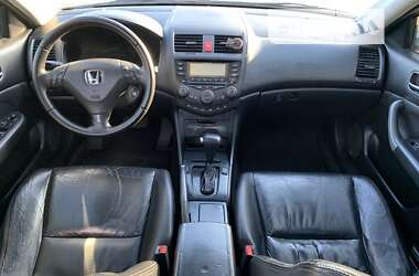 Седан Honda Accord 2004 в Дніпрі