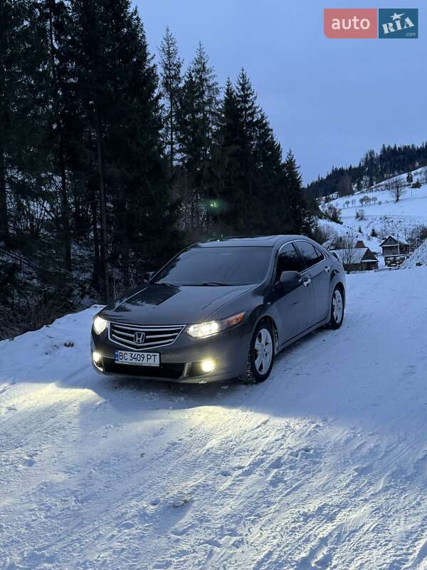 Седан Honda Accord 2009 в Сколе