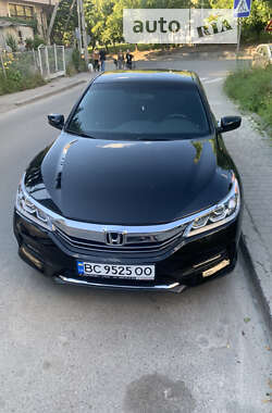 Седан Honda Accord 2016 в Львове