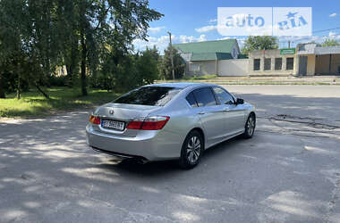 Седан Honda Accord 2014 в Полтаве