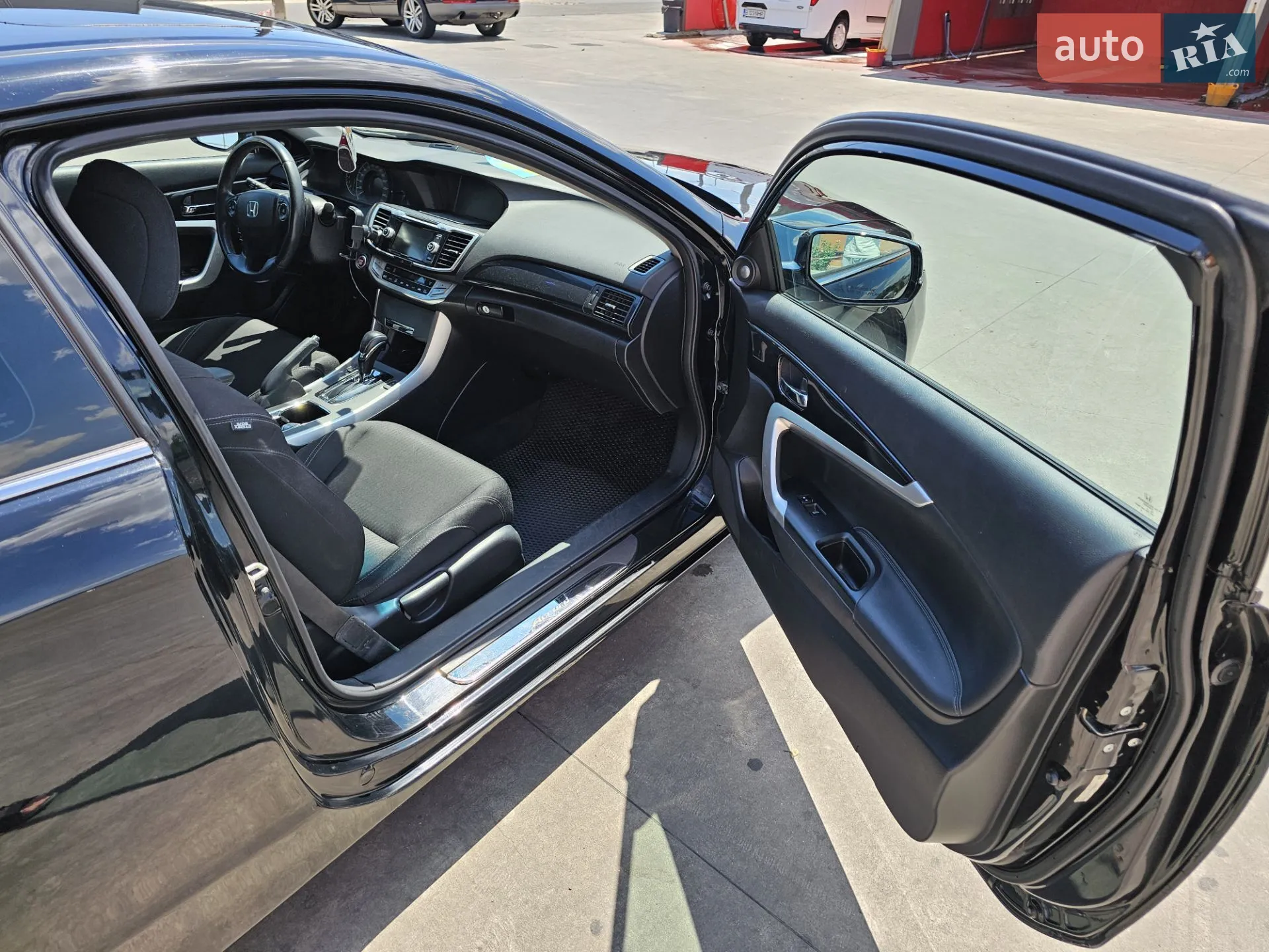 2012 Honda Accord - мініатюра 25