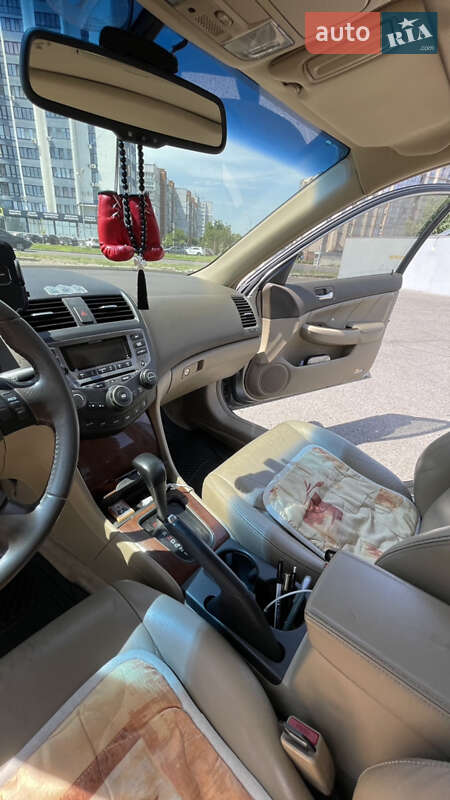 Седан Honda Accord 2006 в Черкасах