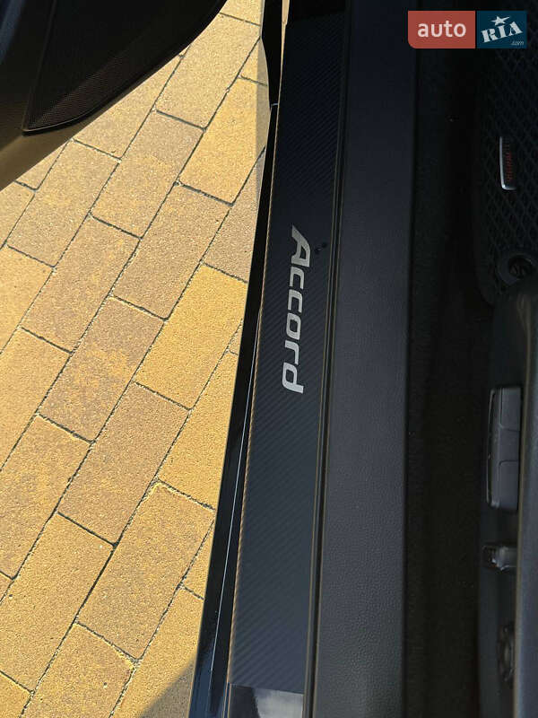 Седан Honda Accord 2019 в Києві