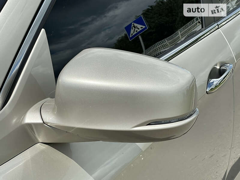 Седан Honda Accord 2013 в Ровно