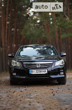 Седан Honda Accord 2012 в Полтаве