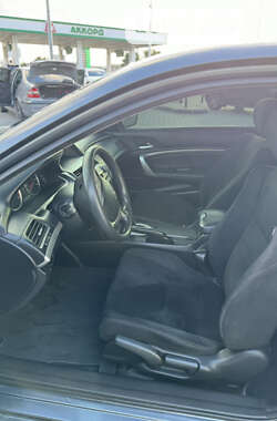 Купе Honda Accord 2012 в 