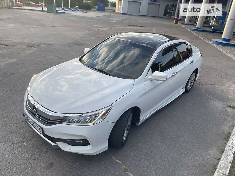 Седан Honda Accord 2012 в Дніпрі