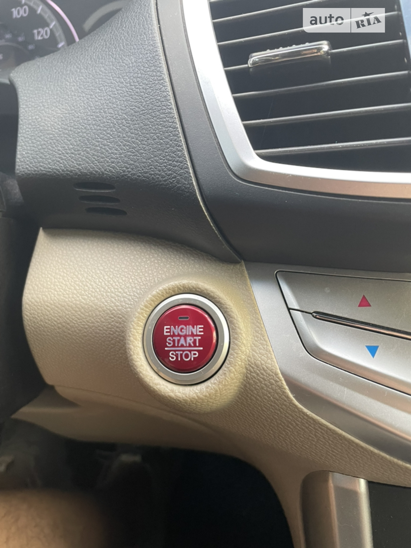 2012 Honda Accord - мініатюра 23