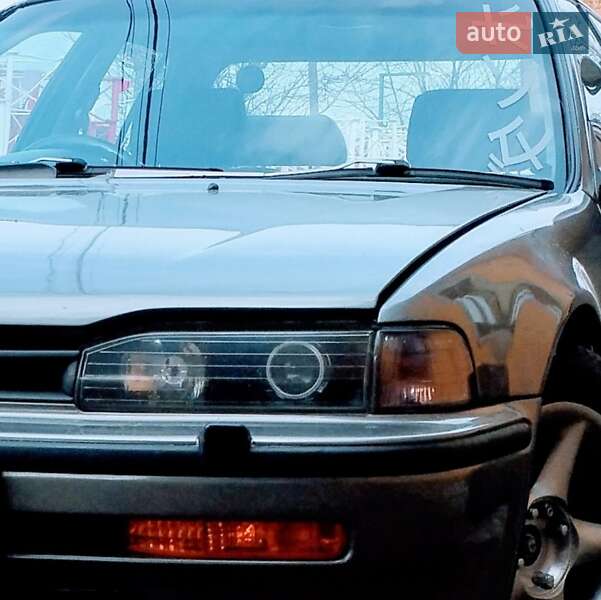 Седан Honda Accord 1991 в Малине