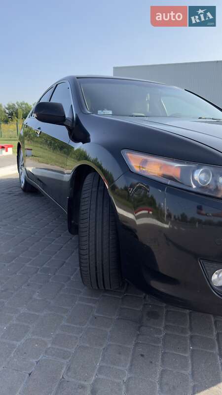 Седан Honda Accord 2009 в Рівному