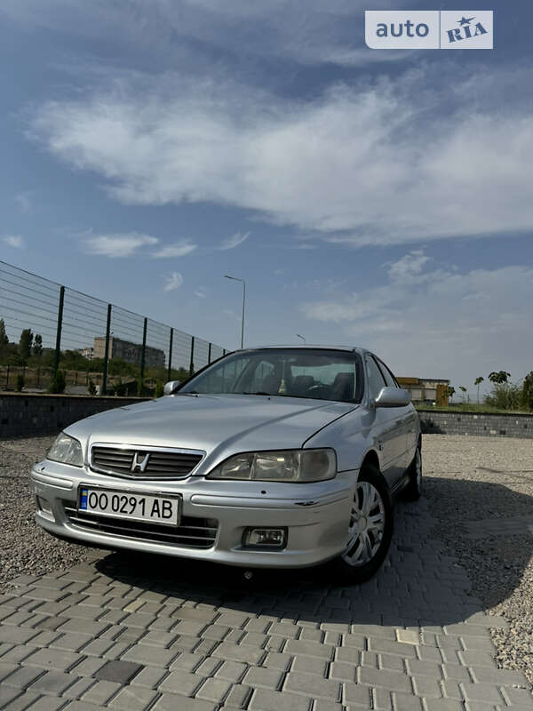 Седан Honda Accord 2001 в Южному