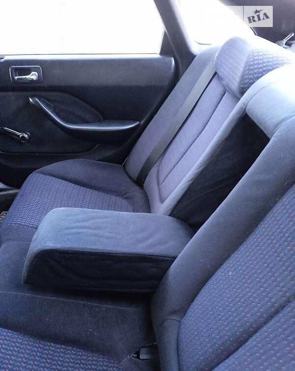 Седан Honda Accord 1993 в Мені