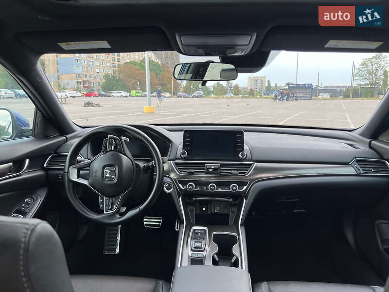 Седан Honda Accord 2020 в Киеве