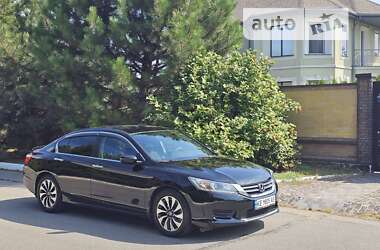 Седан Honda Accord 2014 в Днепре