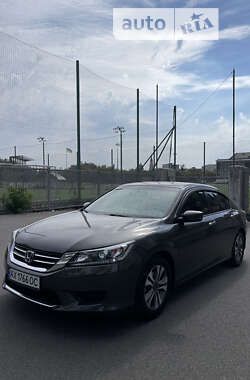 Седан Honda Accord 2013 в Харькове