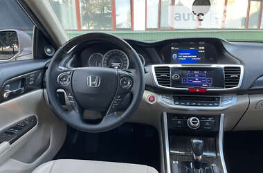 Седан Honda Accord 2013 в Полтаві