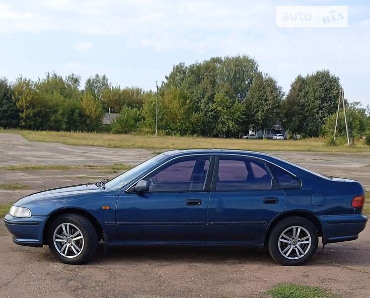 Седан Honda Accord 1993 в Мені
