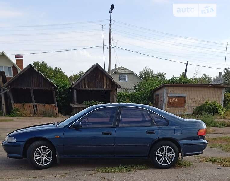 Седан Honda Accord 1993 в Мені