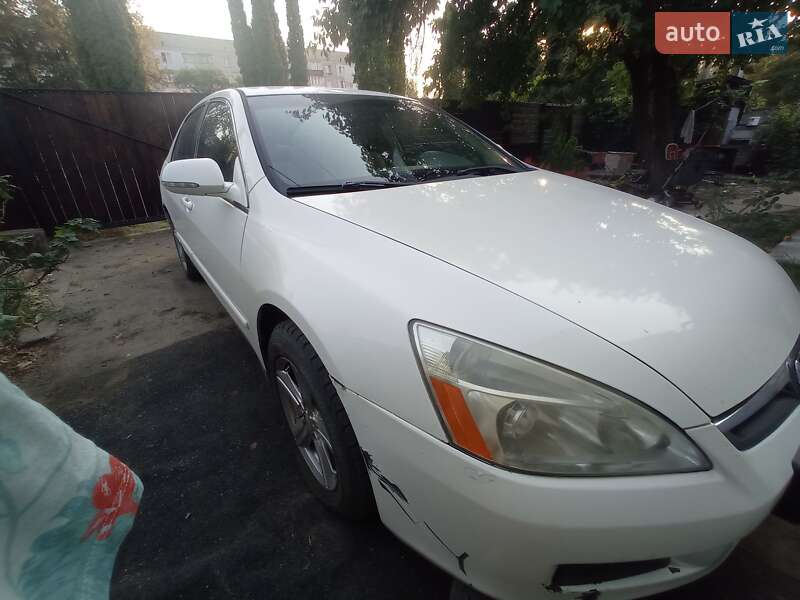Седан Honda Accord 2006 в Кролевце