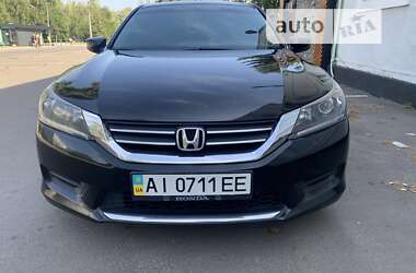 Седан Honda Accord 2014 в Обухове