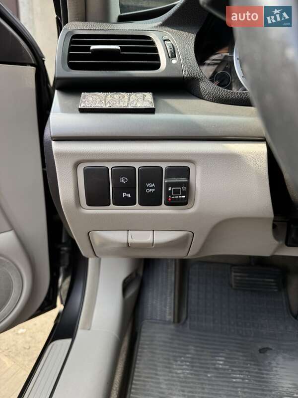 Седан Honda Accord 2008 в Виннице