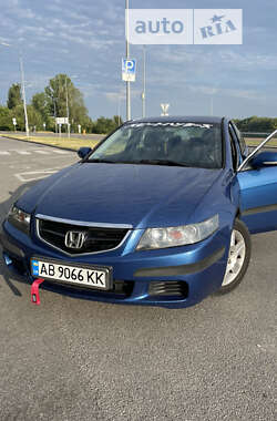 Седан Honda Accord 2003 в Виннице