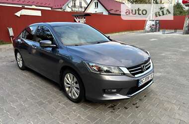 Седан Honda Accord 2014 в Львові