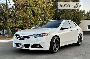 Седан Honda Accord 2010 в Киеве