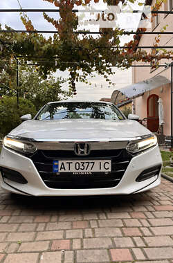 Седан Honda Accord 2018 в 