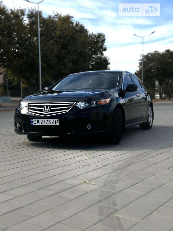 Седан Honda Accord 2009 в Черкассах