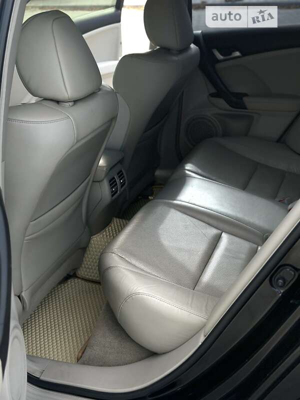 Седан Honda Accord 2009 в Черкассах