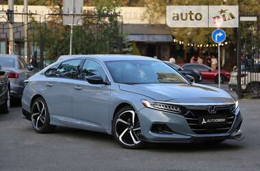 Седан Honda Accord 2022 в Киеве