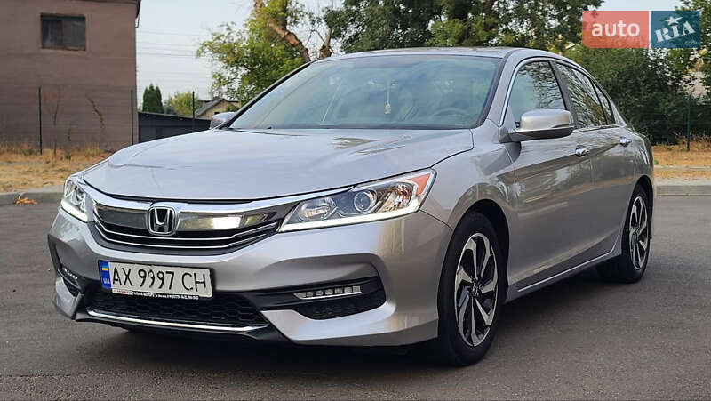 Седан Honda Accord 2017 в Харкові