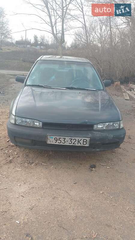 Седан Honda Accord 1990 в Первомайске
