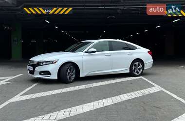 Седан Honda Accord 2019 в Києві