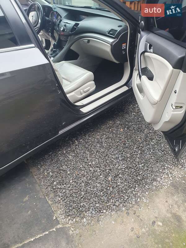 Седан Honda Accord 2008 в Виннице